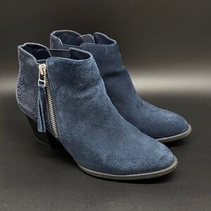Vionic Navy Suede Ankle Boots Sz 6
